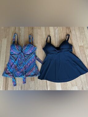 COCO REEF BUNDLE OF 2 TANKINI TOPS:TRIBAL PRINT AND SOLID BLACK(32/34C)